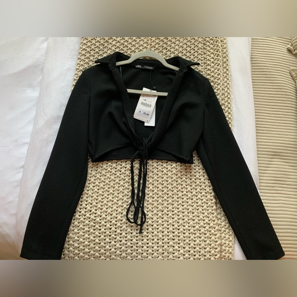 Zara tie front crop top - black